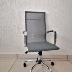 Кресло Barneo K-111H для персонала (серая сетка) в Стрежевом - strezevoi.mebel24.online | фото