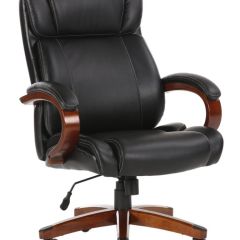 Кресло офисное BRABIX PREMIUM "Magnum EX-701" (дерево, рециклированная кожа, черное) 531827 в Стрежевом - strezevoi.mebel24.online | фото 1