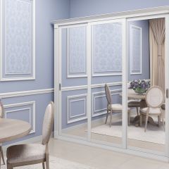Шкаф-купе 2450 серии NEW CLASSIC K1+K1+K1+B22+PL4 (по 2 ящика лев/прав+F обр.штанга) профиль «Капучино» в Стрежевом - strezevoi.mebel24.online | фото