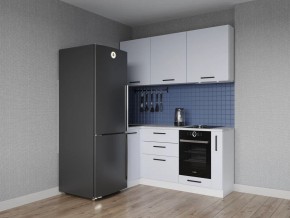 Кухонный гарнитур угловой Смоки 1000*1800 (Стол. 26мм) в Стрежевом - strezevoi.mebel24.online | фото
