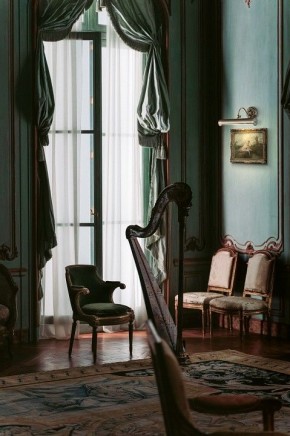 Подсветка для картины Maytoni Renoir PIC118-22-R в Стрежевом - strezevoi.mebel24.online | фото 2